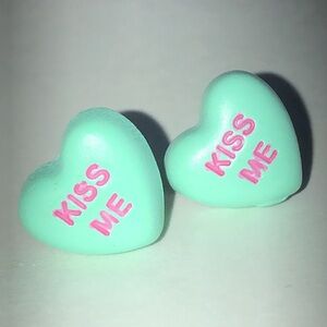 Heart Shaped 'Kiss Me' Earrings